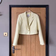Zara Pastel Yellow Cropped One