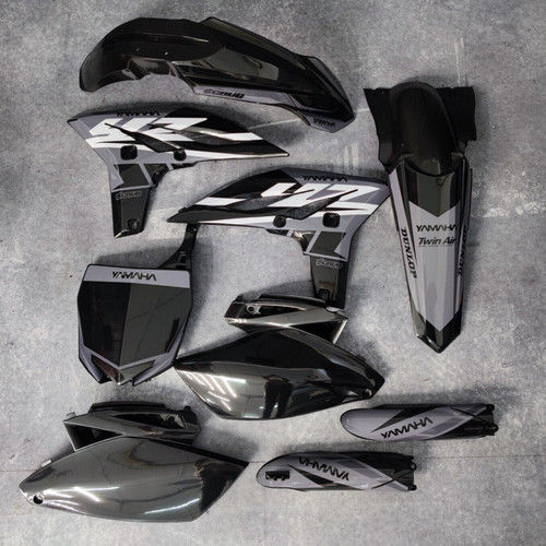 Plastics graphics yamaha - plastics,