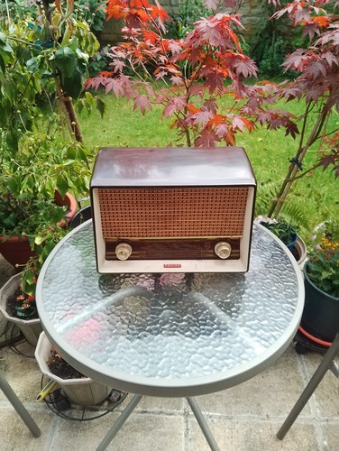 Vintage phillips valve radio - vintage,
