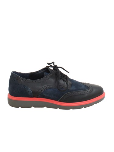 United nude women - nude, women's