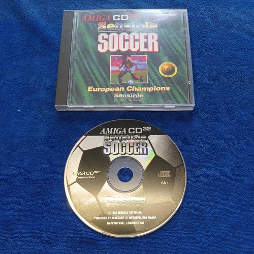 Cd32 sensible soccer - soccer,