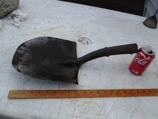 ANTIQUE SHOVEL HEAD, WOOD