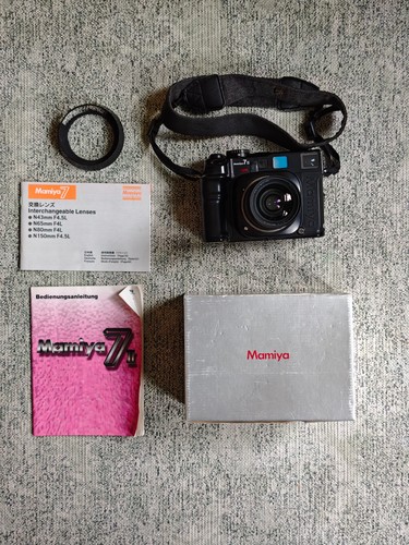 Mamiya medium format - 7, 6x7