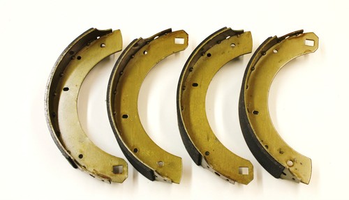 Set rear brake - of,