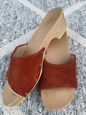 Vintage Scholl Exercise