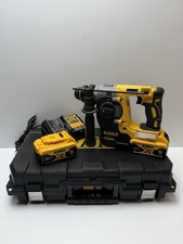 DEWALT DCH273 18V Cordless Rotary Hammer Drill + 2 5.0Ah Batteries And Charger