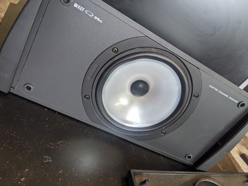Kef q95c center channel - center,