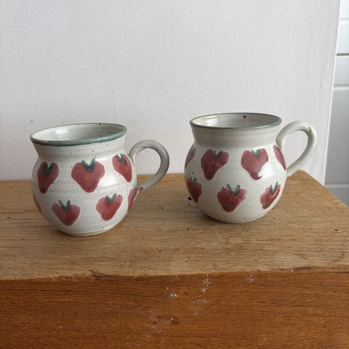 Studio pottery mugs cup - pottery, x