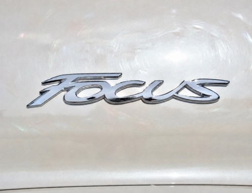 Ford focus boot badge rear - boot,