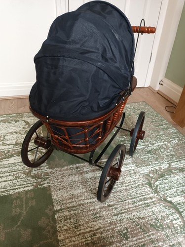 Vintage childs pram - childs,