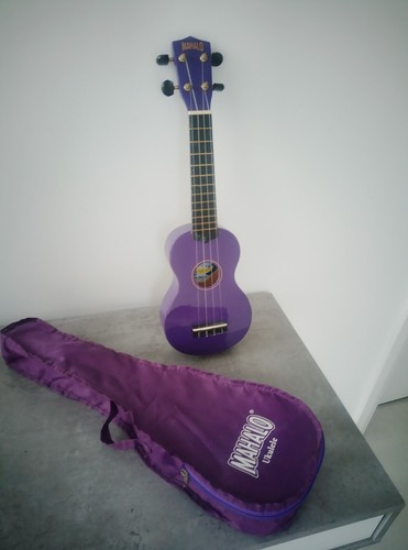 Mahalo purple ukulele string - purple,