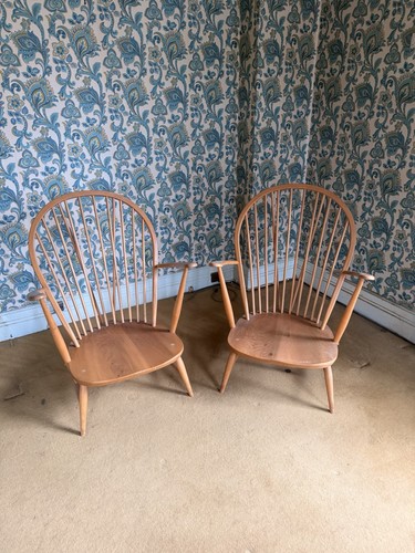 Pair ercol windsor 203 - of,
