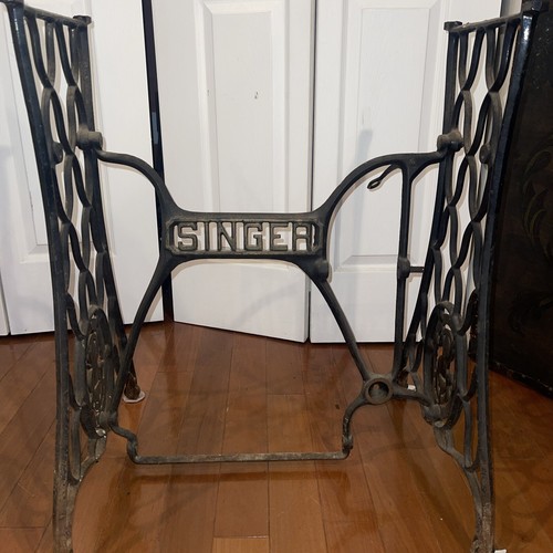 Vtg singer sewing - vtg, cast