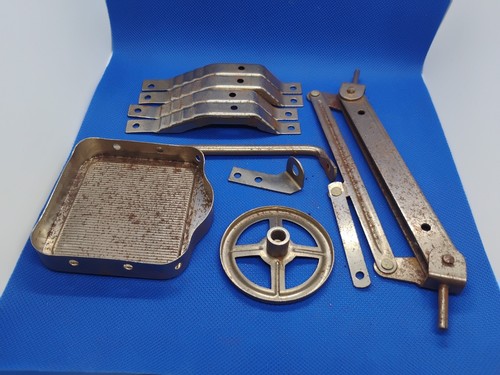 Gilbert erector set chassis - erector,