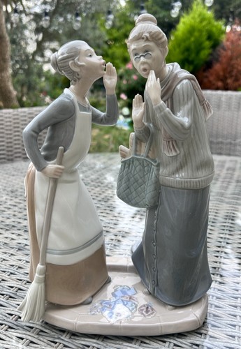 Lladro the gossip 4984 - the,
