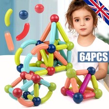 64Pcs Magnetic Tiles Building