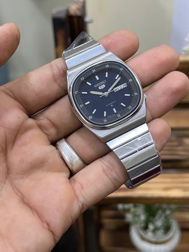 Vintage seiko automatic - seiko, 5