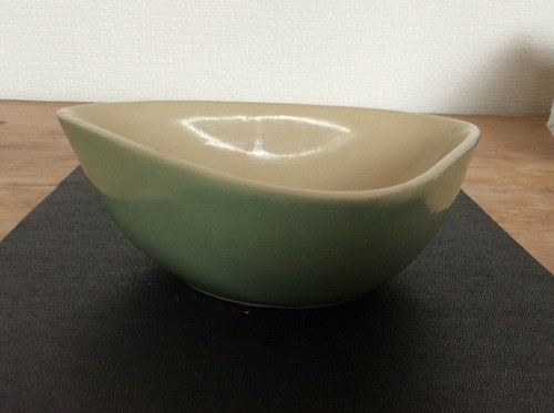 Langley pottery triangular - langley,