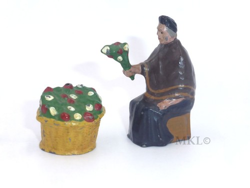 Vintage charbens seated flower - charbens,