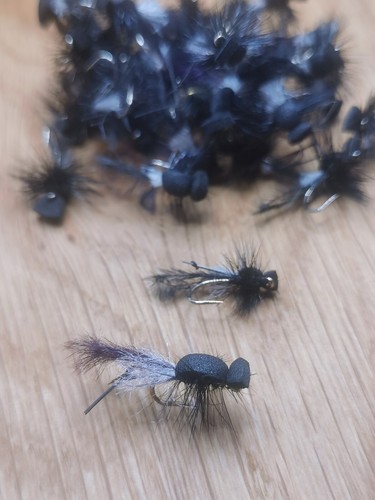 Hawthorn foam dry trout - x,