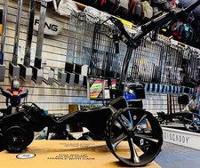 MOTOCADDY M7 REMOTE ELECTRIC GOLF TROLLEY UMBRELLA & DRINKS HOLDER 24HR DELIVERY