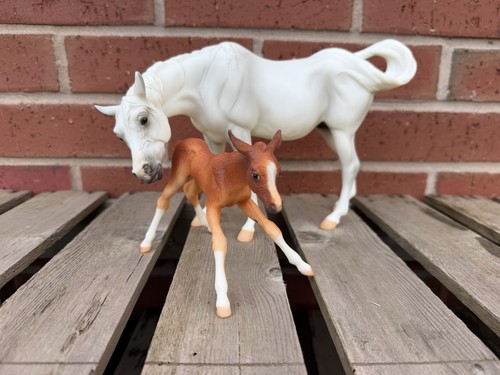 Breyer traditional mare and - mare,