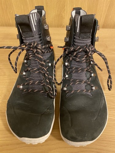 Vivobarefoot tracker decon - vivobarefoot,