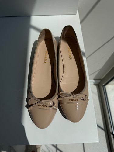 Prada ballet flat shoes - prada,