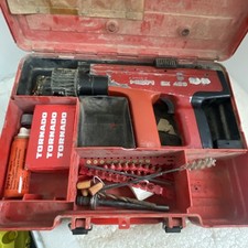 Hilti DX450 Nail Actuated Gun