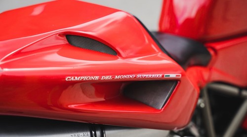 Ducati 748 916 seat - 916, unit
