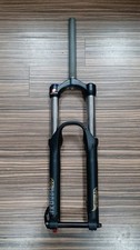 RockShox Domain RC 318 26”