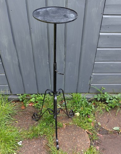 Metal flower stands plinths - metal,