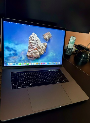 Apple macbook pro a1707 2017 - a1707,