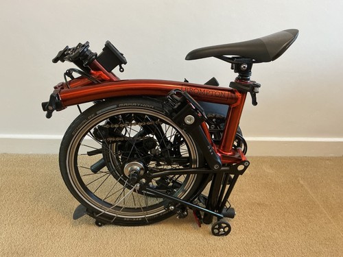 Brompton line flame red - line,