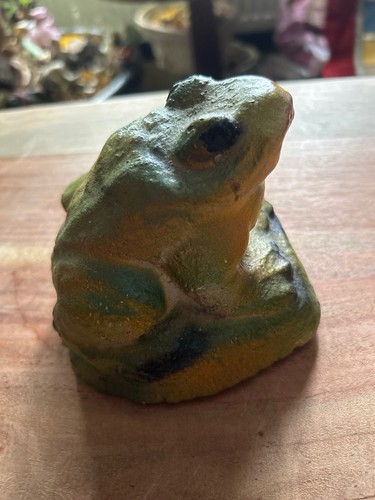 Vintage painted concrete frog - vintage,