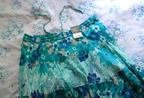 Bnwt casual hippy - bnwt,