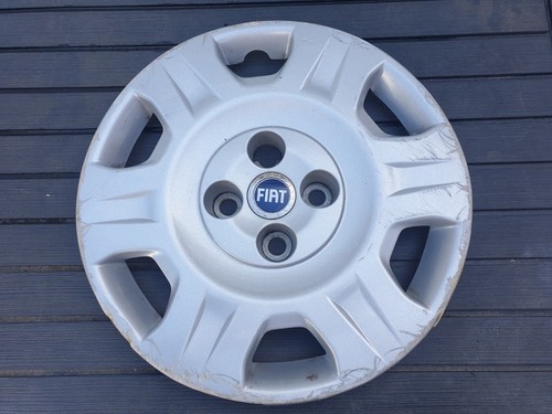 Fiat punto wheel trim hub - 14",