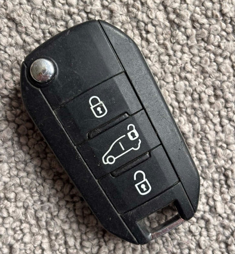 Genuine peugeot button - genuine,