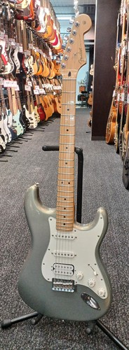 Fender player series - fender,