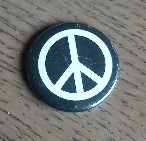 Cnd peace button pin badge - peace,