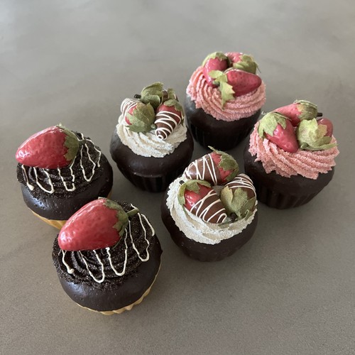 Handmade forever cakes - handmade, cakes”