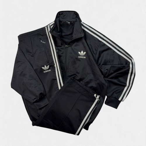 Vintage 90s adidas - vintage, originals