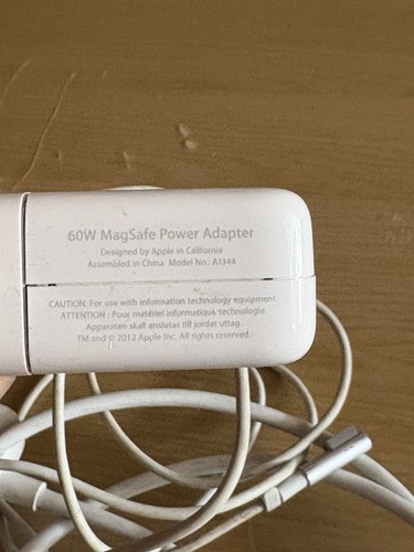 Genuine apple 60w magsafe - genuine,