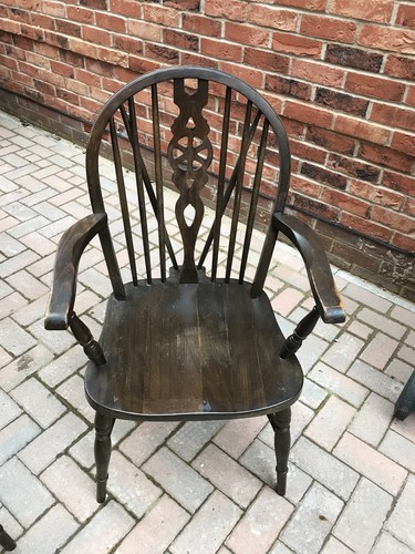 Breakfast table with wheelback - table,