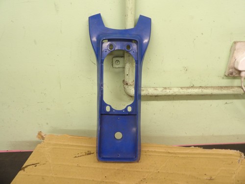 Yamaha v50 front panel - front,