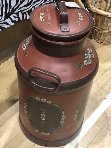 Hand painted large 40l - hand, vintage