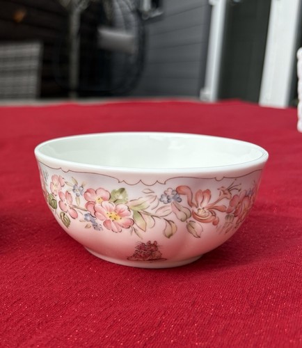 Royal doulton brambly - doulton, hedge