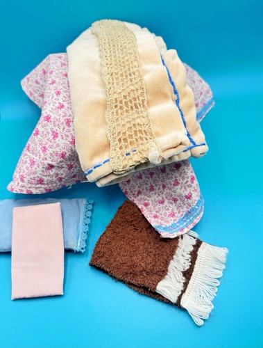Vintage bedding for sindy doll - sindy,
