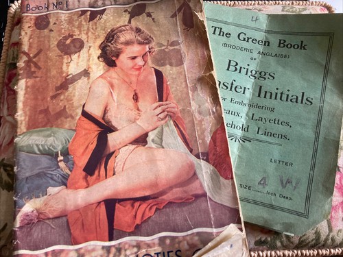 Vintage 1930s personal motifs - vintage,