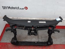  VOLKSWAGEN PASSAT Front